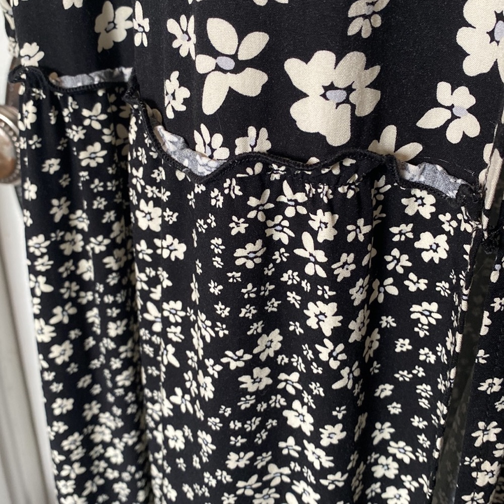 Maurice black and white floral kimono topper size 1X - Picture 4 of 6